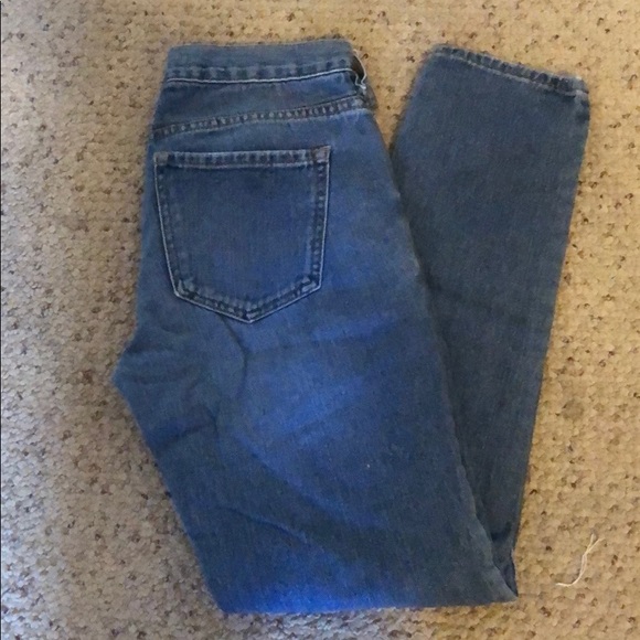 Bullhead Denim - Bullhead distressed boyfriend skinny jeans